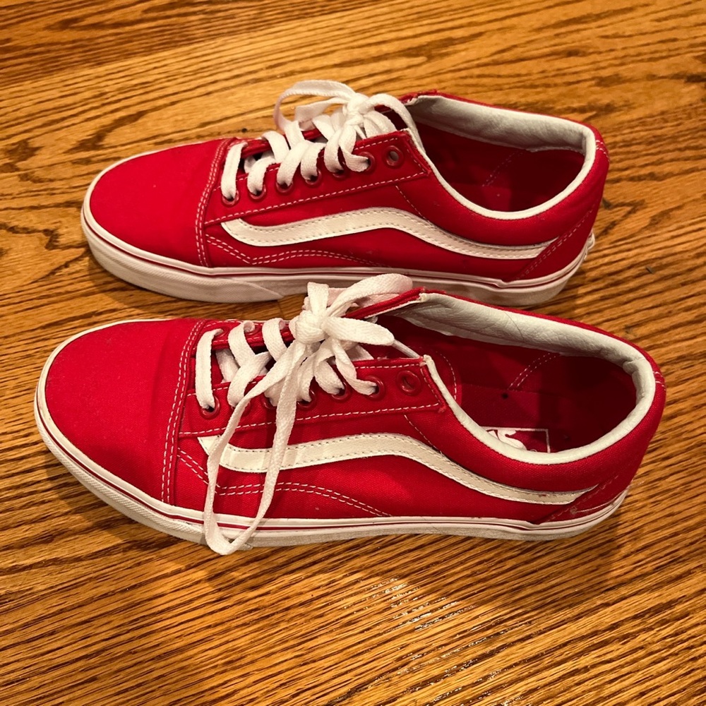Vans - Picture 2 of 3